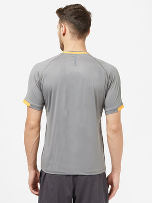 Men Grey 2-Way Stretch Solid Round Neck T-shirt Sportsqvest